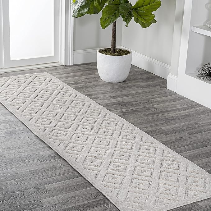 JONATHAN Y Diamond Trellis Indoor Outdoor Runner Rug 2X8 Ivory, Portmany Neutral for Backyard, Patio, Porch, Easy-Cleaning, High Traffic, Pet-Friendly, Non-Shedding (IBZ104D-28)