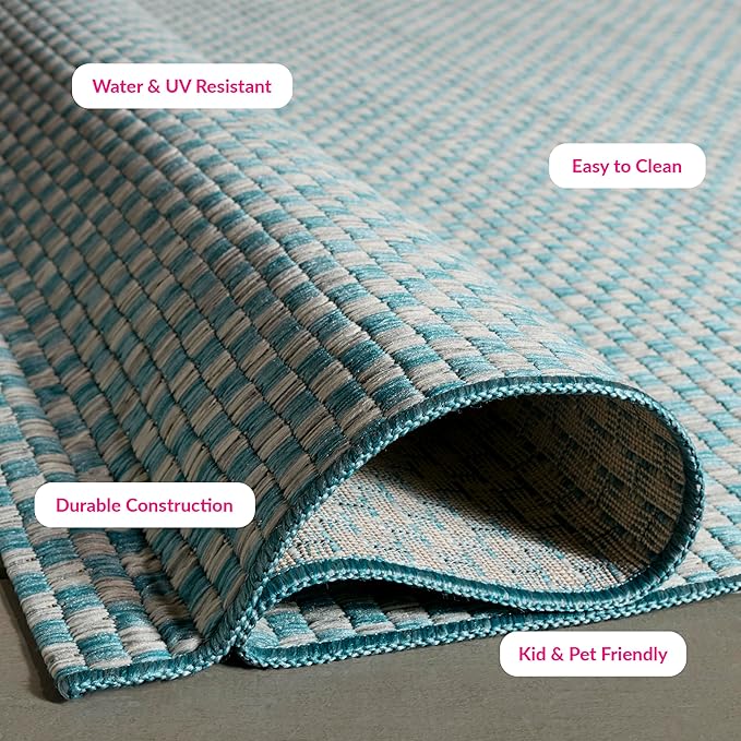 SAFAVIEH Washable Rug Outdoor Courtyard Collection - 5'3" x 7'7", Light Blue & Light Grey, Non-Shedding & Easy Cleaning, Ideal for Patio, Backyard, Mudroom (CY8653-37121)