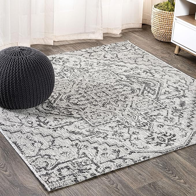 JONATHAN Y Boho Medallion Indoor Outdoor Square Area Rug 5X5 Black/Gray, Estrella Textured Weave for Backyard, Patio, Porch, Easy-Cleaning, High Traffic, Pet-Friendly, Non-Shedding (SMB105D-5SQ)