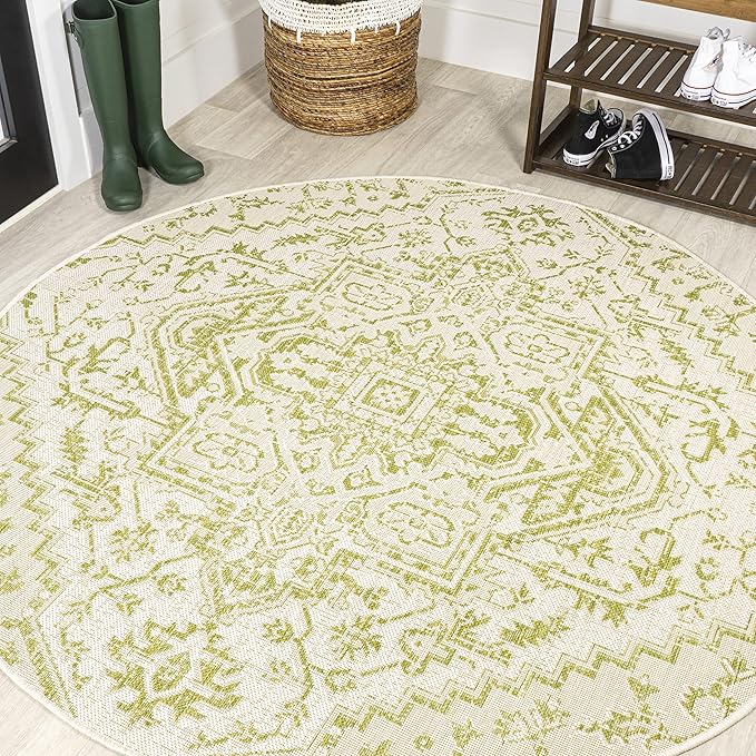 JONATHAN Y Boho Medallion Indoor Outdoor Round Area Rug 5 Ft Cream/Green, Estrella Textured Weave for Backyard, Patio, Porch, Easy-Cleaning, High Traffic, Pet-Friendly, Non-Shedding (SMB105E-5R)