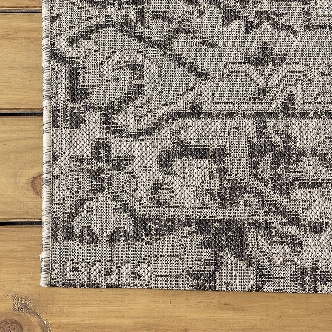 JONATHAN Y Boho Medallion Indoor Outdoor Square Area Rug 5X5 Black/Gray, Estrella Textured Weave for Backyard, Patio, Porch, Easy-Cleaning, High Traffic, Pet-Friendly, Non-Shedding (SMB105D-5SQ)