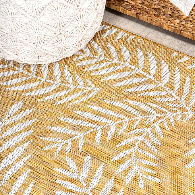 JONATHAN Y Palm Frond Indoor Outdoor Round Area Rug 5 Ft Yellow/Cream, Nevis for Backyard, Patio, Porch, Easy-Cleaning, High Traffic, Pet-Friendly, Non-Shedding (SMB119C-5R)