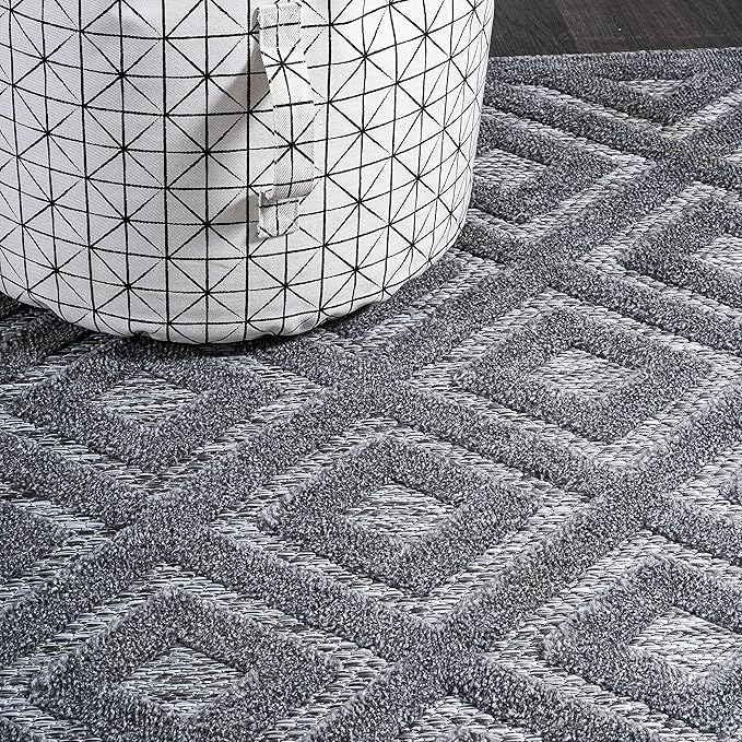 JONATHAN Y Diamond Trellis Indoor Outdoor Round Area Rug 5 Ft Dark Gray, Portmany Neutral for Backyard, Patio, Porch, Easy-Cleaning, High Traffic, Pet-Friendly, Non-Shedding (IBZ104A-5R)
