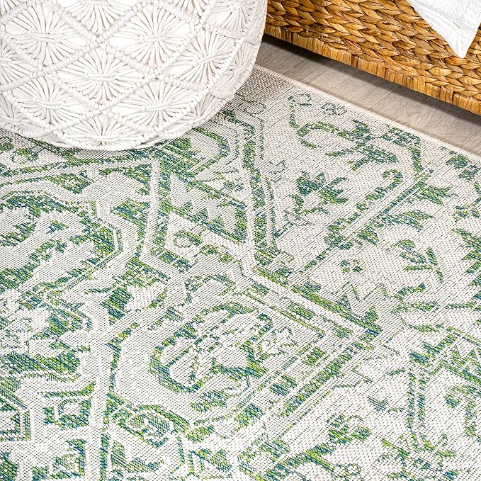 JONATHAN Y Boho Medallion Indoor Outdoor Runner Rug 2X10 Green/Cream, Estrella Textured Weave for Backyard, Patio, Porch, Easy-Cleaning, High Traffic, Pet-Friendly, Non-Shedding (SMB105G-210)