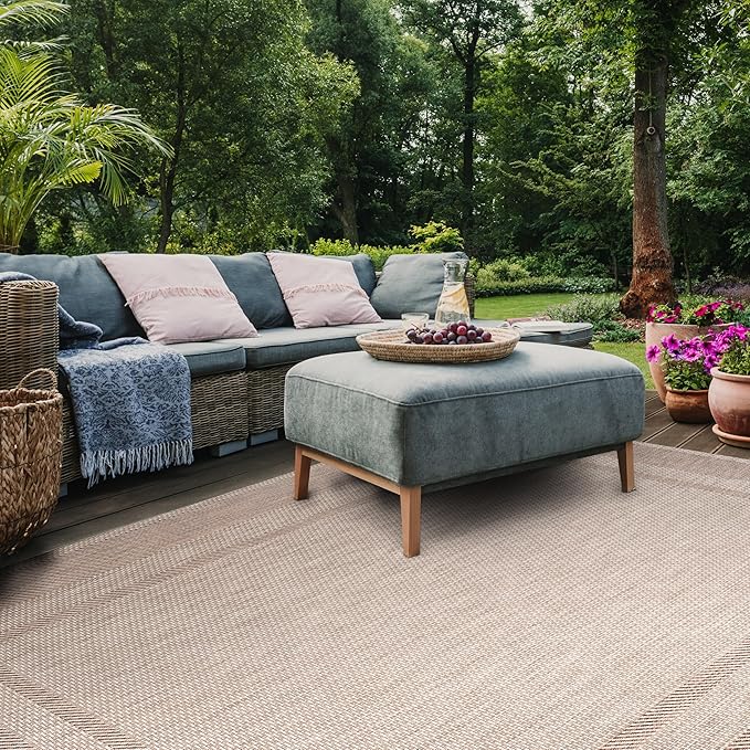 SAFAVIEH Washable Rug Outdoor Courtyard Collection - 8' x 10', Beige & Brown, Non-Shedding & Easy to Clean, Ideal for Patio, Backyard, Mudroom (CY8477-36312)