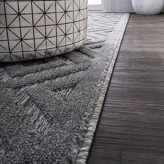JONATHAN Y Diamond Trellis Indoor Outdoor Runner Rug 2X8 Dark Gray, Portmany Neutral for Backyard, Patio, Porch, Easy-Cleaning, High Traffic, Pet-Friendly, Non-Shedding (IBZ104A-28)