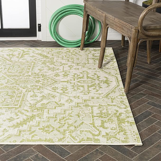 JONATHAN Y Boho Medallion Indoor Outdoor Area Rug 8X10 Cream/Green, Estrella Textured Weave for Backyard, Patio, Porch, Easy-Cleaning, High Traffic, Pet-Friendly, Non-Shedding (SMB105E-8)