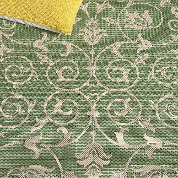 SAFAVIEH Washable Rug Outdoor Courtyard Collection - 4' Square, Olive & Natural, Non-Shedding & Easy Cleaning, Ideal for Patio, Backyard, Mudroom (CY2098-1E06)