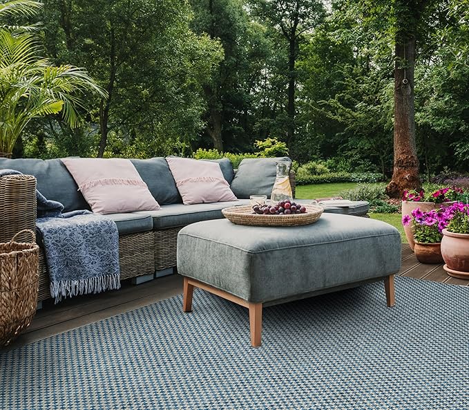 SAFAVIEH Washable Rug Outdoor Courtyard Collection - 10' x 14', Blue & Light Grey, Non-Shedding & Easy Cleaning, Ideal for Patio, Backyard, Mudroom (CY8653-36821)