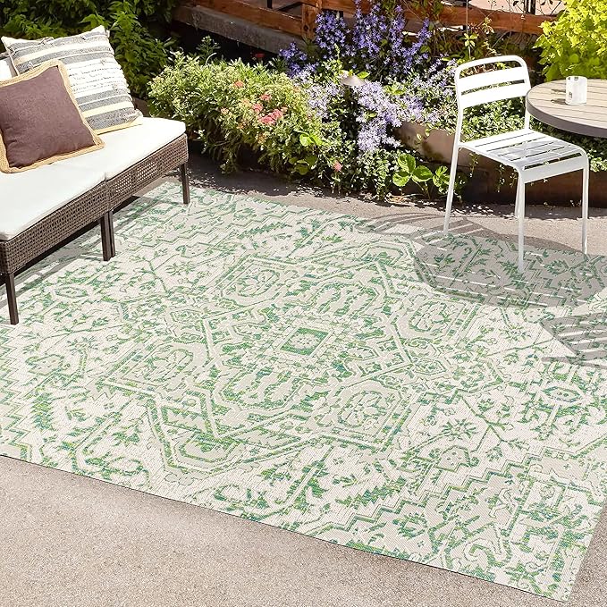 JONATHAN Y Boho Medallion Indoor Outdoor Area Rug 5X8 Green/Cream, Estrella Textured Weave for Backyard, Patio, Porch, Easy-Cleaning, High Traffic, Pet-Friendly, Non-Shedding (SMB105G-5)