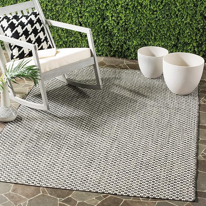 SAFAVIEH Washable Rug Outdoor Courtyard Collection - 2'7" x 5', Black & Light Grey, Non-Shedding & Easy Cleaning, Ideal for Patio, Backyard, Mudroom (CY8653-37621)