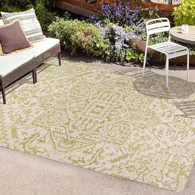 JONATHAN Y Boho Medallion Indoor Outdoor Area Rug 5X8 Cream/Green, Estrella Textured Weave for Backyard, Patio, Porch, Easy-Cleaning, High Traffic, Pet-Friendly, Non-Shedding (SMB105E-5)
