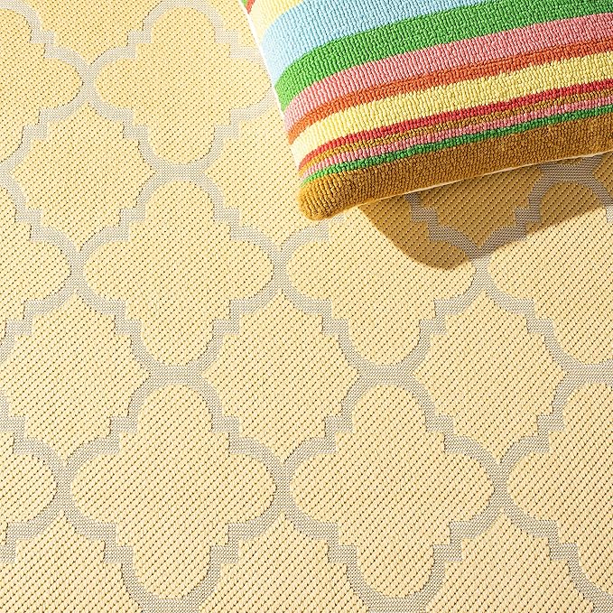 SAFAVIEH Courtyard Collection 2'7" x 5' Gold/Beige CY6918 Trellis Indoor/ Outside Waterproof Easy cleansingPatio Backyard Mudroom Area Mat