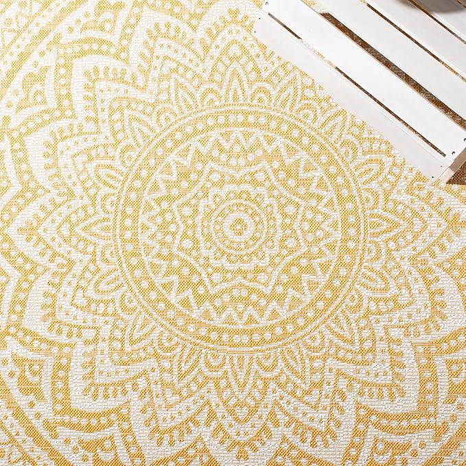 SAFAVIEH Washable Rug Outdoor Courtyard Collection - 9' x 12', Ivory & Gold, Non-Shedding & Easy Cleaning, Ideal for Patio, Backyard, Mudroom (CY8734-56012)