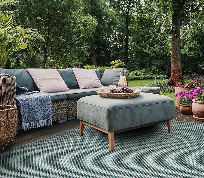 SAFAVIEH Washable Rug Outdoor Courtyard Collection - 9' x 12', Turquoise & Light Grey, Non-Shedding & Easy Cleaning, Ideal for Patio, Backyard, Mudroom (CY8653-37221)