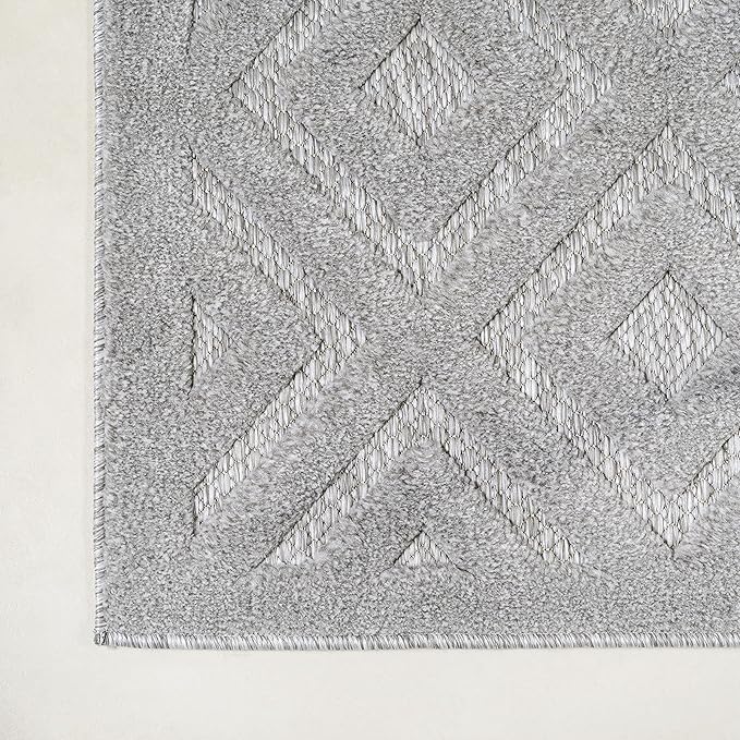 JONATHAN Y Diamond Trellis Indoor Outdoor Area Rug 3X5 Light Gray, Portmany Neutral for Backyard, Patio, Porch, Easy-Cleaning, High Traffic, Pet-Friendly, Non-Shedding (IBZ104C-3)