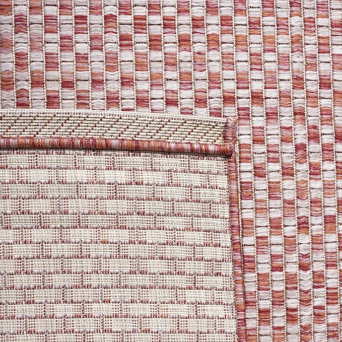 SAFAVIEH Washable Rug Outdoor Courtyard Collection - 4' Square, Rust & Light Grey, Non-Shedding & Easy Cleaning, Ideal for Patio, Backyard, Mudroom (CY8653-36521)